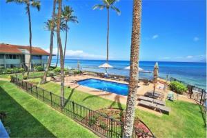 ホテル Beautiful Ground Floor! Corner! Just Steps To Ocean And Pool!120 Napili-Honokowai エクステリア 写真